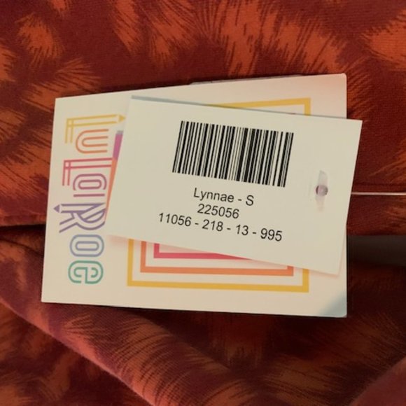 LuLaRoe Lynnae S - Picture 2 of 3